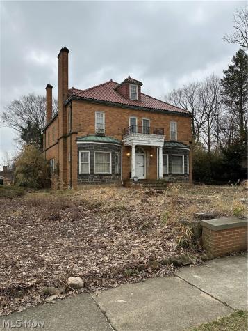 1539 Sheffield Road South Euclid OH 44121