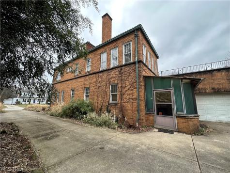 1539 Sheffield Road South Euclid OH 44121