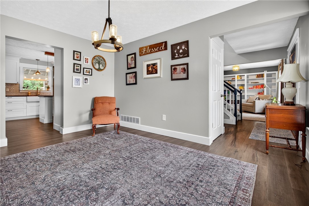 1008 Coopers Run Amherst OH 44001