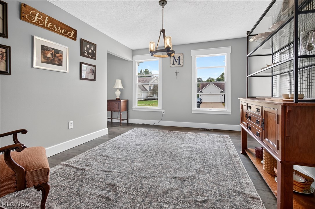 1008 Coopers Run Amherst OH 44001