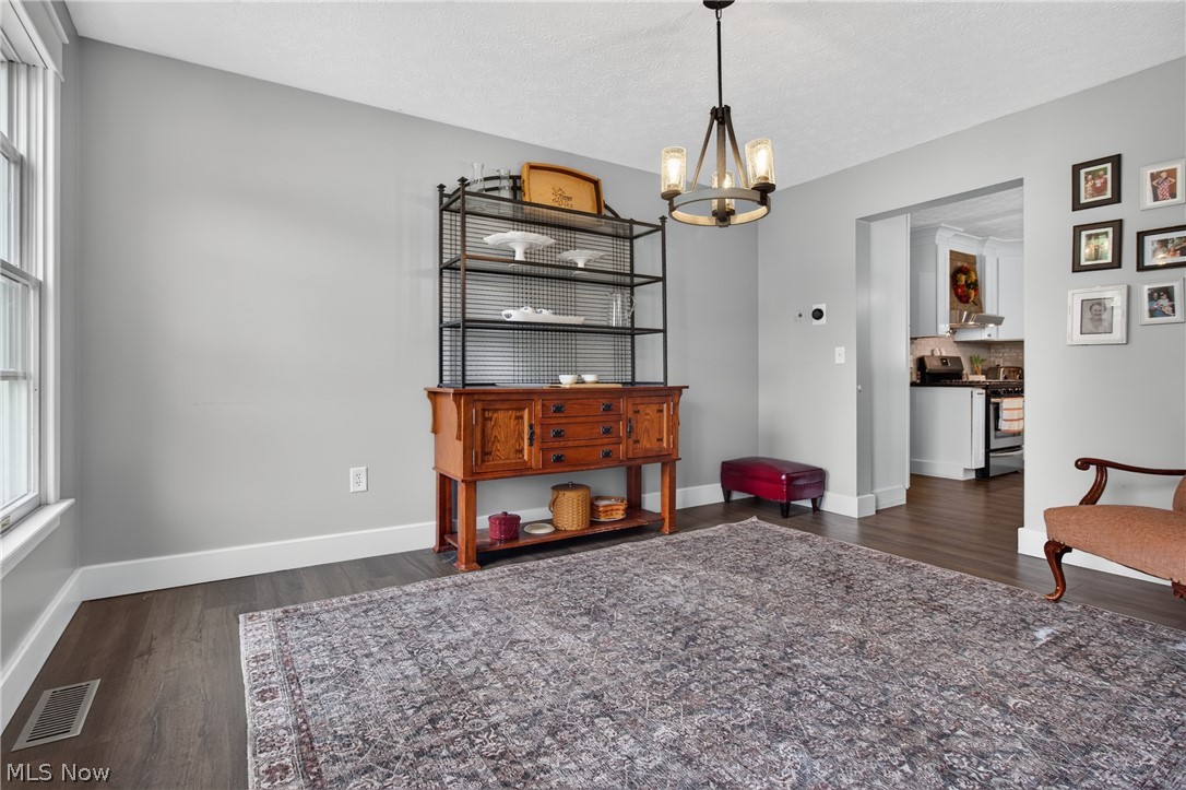 1008 Coopers Run Amherst OH 44001
