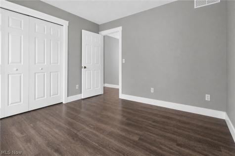 1008 Coopers Run Amherst OH 44001