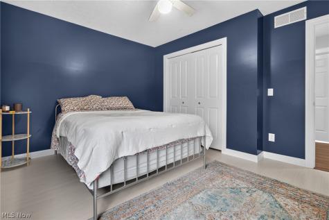 1008 Coopers Run Amherst OH 44001