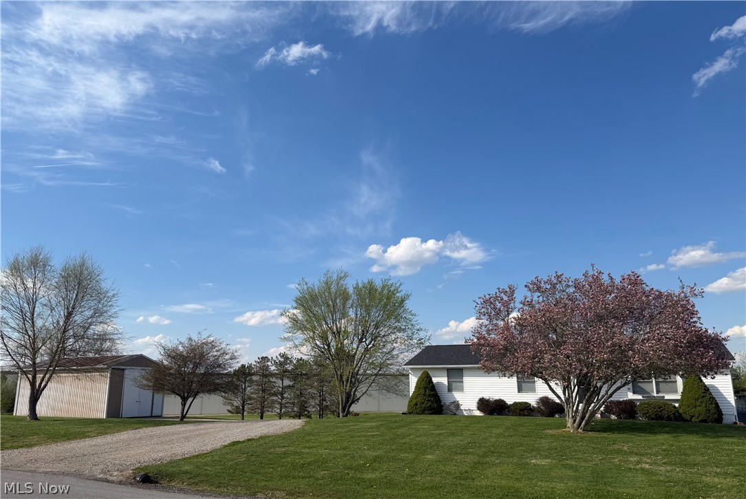 3585 Old Wheeling Road Zanesville OH 43701