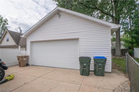 2388 14th Street Cuyahoga Falls OH 44223