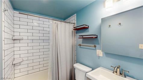 151 Inwood Boulevard Avon Lake OH 44012