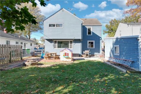 151 Inwood Boulevard Avon Lake OH 44012