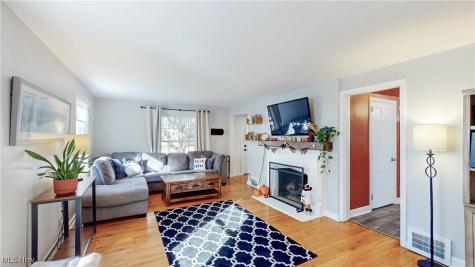 151 Inwood Boulevard Avon Lake OH 44012