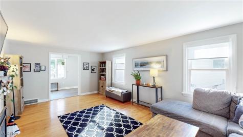 151 Inwood Boulevard Avon Lake OH 44012