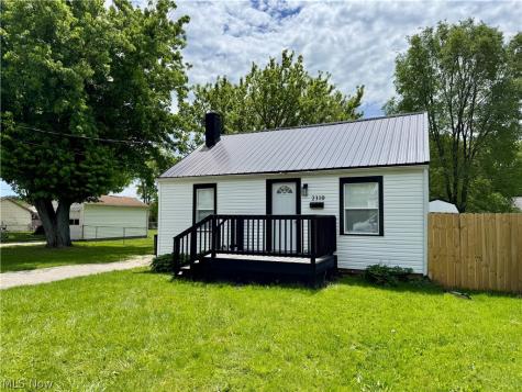 2310 Harmon Street NE Canton OH 44705