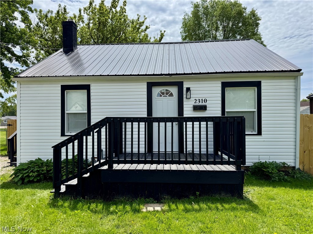 2310 Harmon Street NE Canton OH 44705