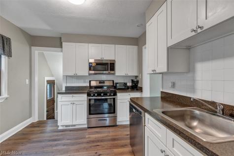 4458 W 48th Street Cleveland OH 44144