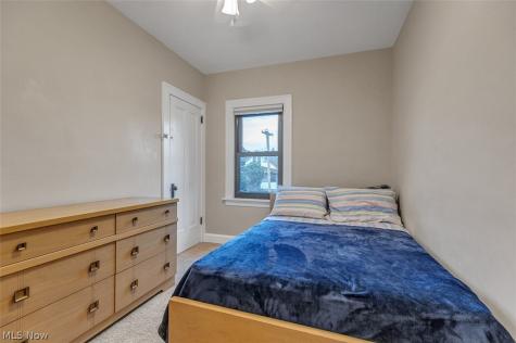 4458 W 48th Street Cleveland OH 44144