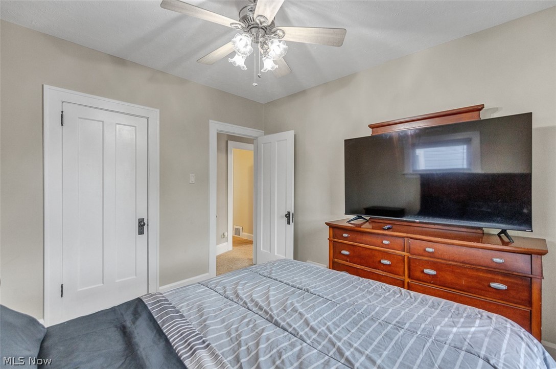 4458 W 48th Street Cleveland OH 44144