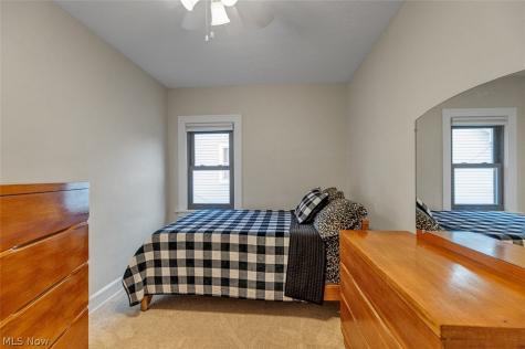 4458 W 48th Street Cleveland OH 44144