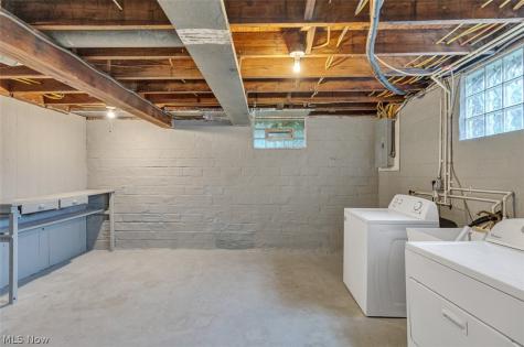 4458 W 48th Street Cleveland OH 44144