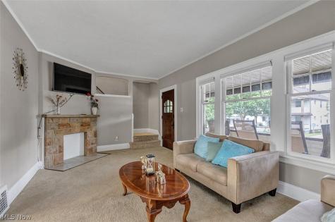 4458 W 48th Street Cleveland OH 44144