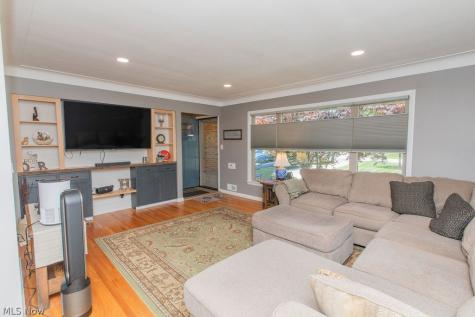 7165 Glencairn Drive Parma OH 44134