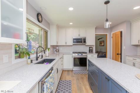 7165 Glencairn Drive Parma OH 44134