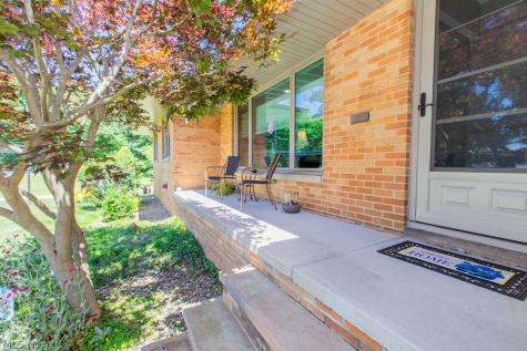 7165 Glencairn Drive Parma OH 44134