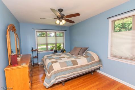 7165 Glencairn Drive Parma OH 44134