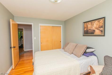 7165 Glencairn Drive Parma OH 44134