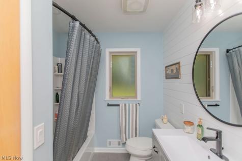 7165 Glencairn Drive Parma OH 44134