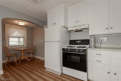 38247 Ridge Road Willoughby OH 44094