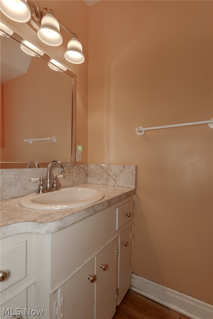 38247 Ridge Road Willoughby OH 44094