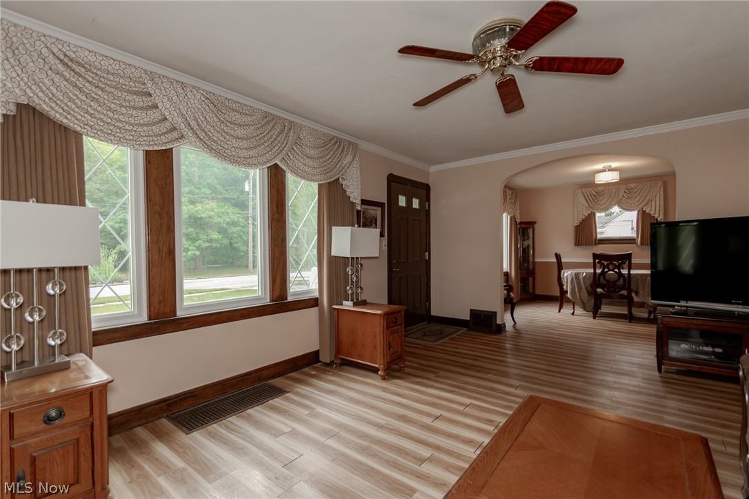 38247 Ridge Road Willoughby OH 44094