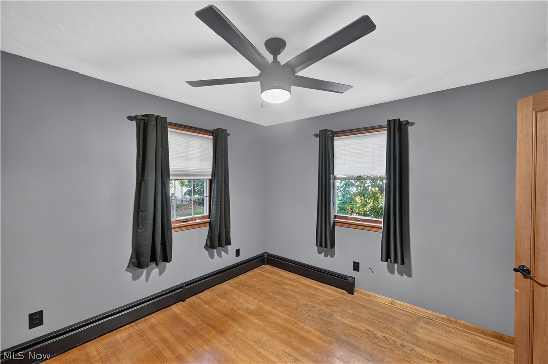 12377 Weygandt Street NW North Lawrence OH 44614