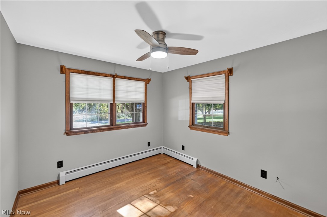 12377 Weygandt Street NW North Lawrence OH 44614