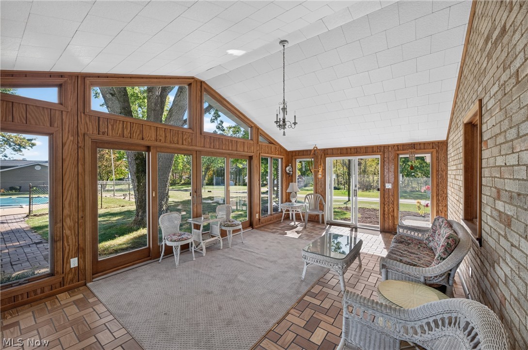 12377 Weygandt Street NW North Lawrence OH 44614