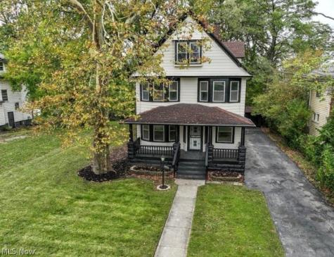 2636 East Boulevard Cleveland OH 44104