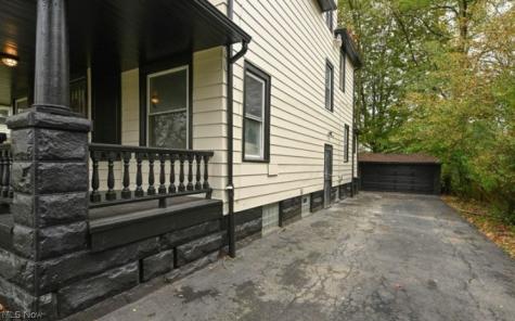 2636 East Boulevard Cleveland OH 44104