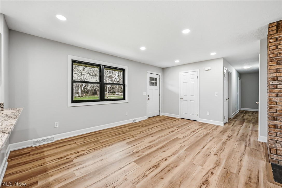 44129 Columbiana Waterford Road Columbiana OH 44408