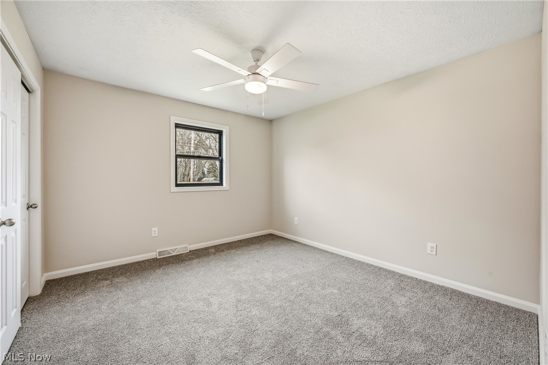 44129 Columbiana Waterford Road Columbiana OH 44408