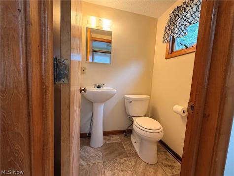 13 Burton Avenue NW Massillon OH 44646