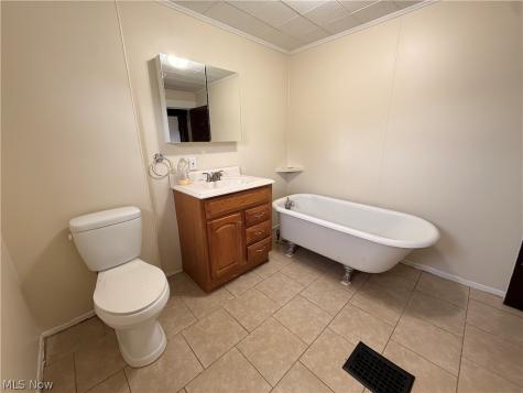 13 Burton Avenue NW Massillon OH 44646