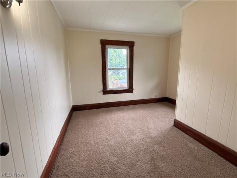 13 Burton Avenue NW Massillon OH 44646