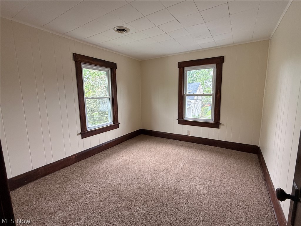 13 Burton Avenue NW Massillon OH 44646