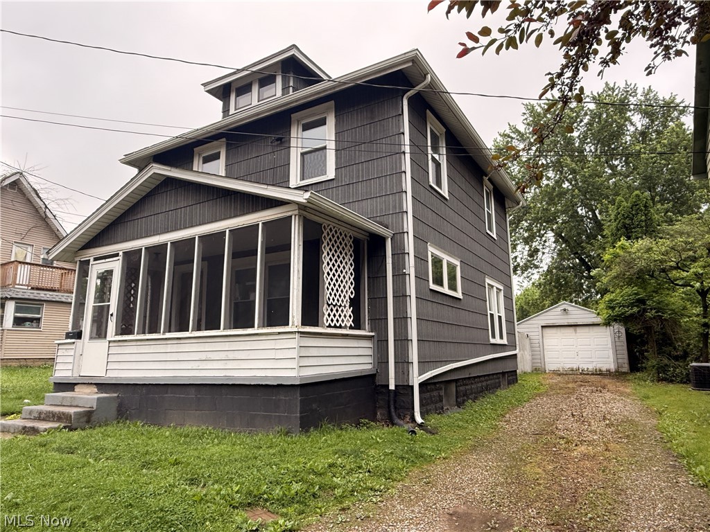 13 Burton Avenue NW Massillon OH 44646