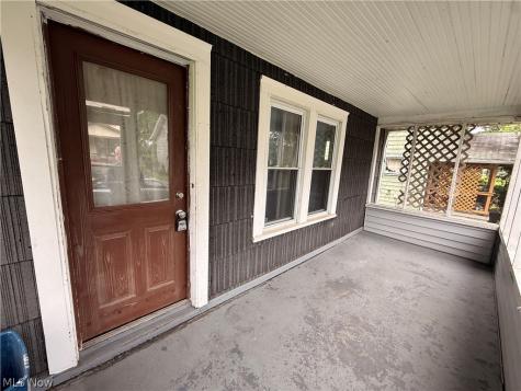 13 Burton Avenue NW Massillon OH 44646