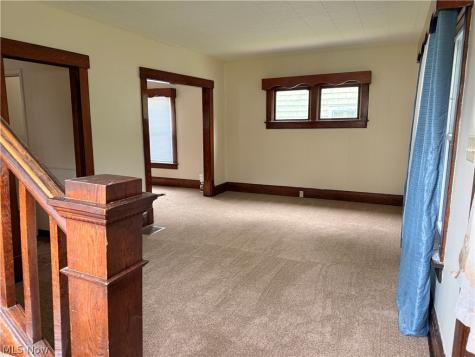 13 Burton Avenue NW Massillon OH 44646