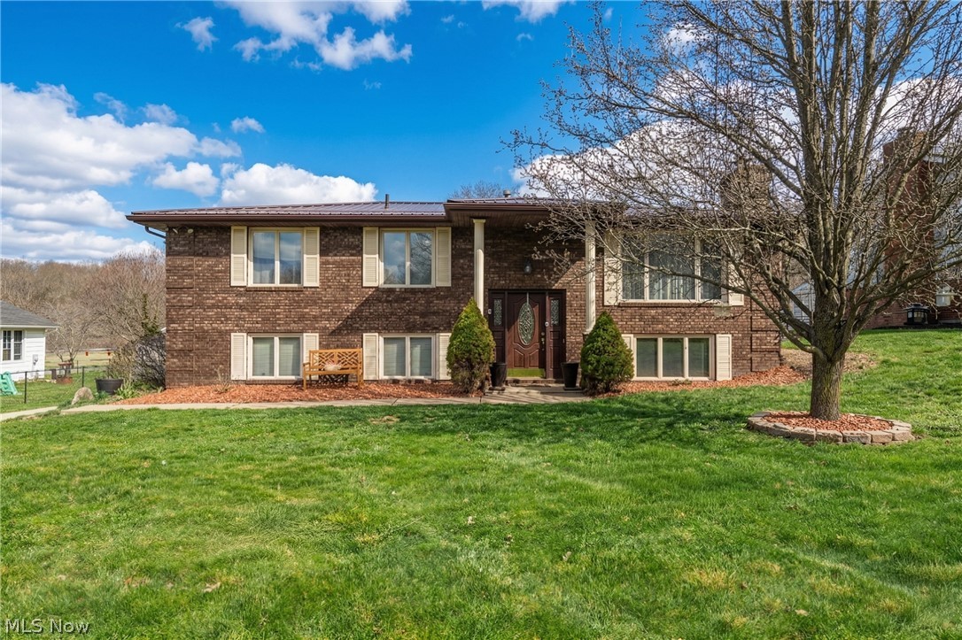 5326 Hillsboro Avenue SE Canton OH 44707