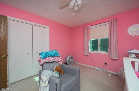 5326 Hillsboro Avenue SE Canton OH 44707