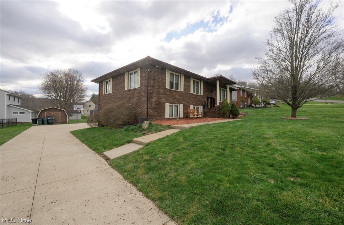 5326 Hillsboro Avenue SE Canton OH 44707