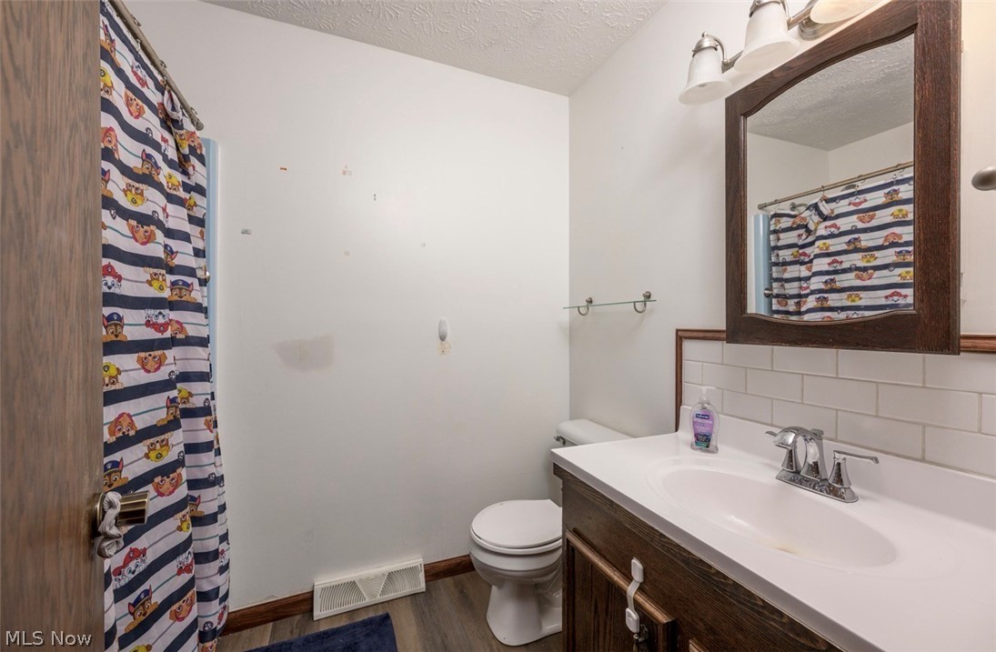 5326 Hillsboro Avenue SE Canton OH 44707