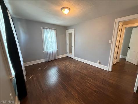 240 Roosevelt Avenue Cuyahoga Falls OH 44221