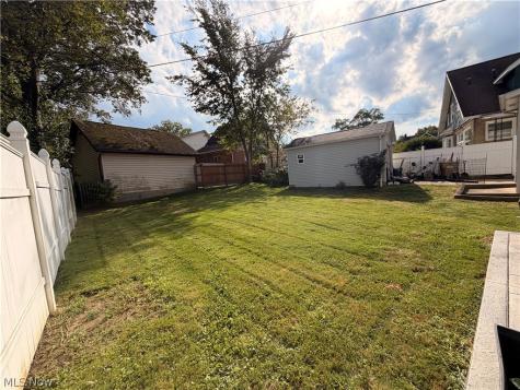 240 Roosevelt Avenue Cuyahoga Falls OH 44221